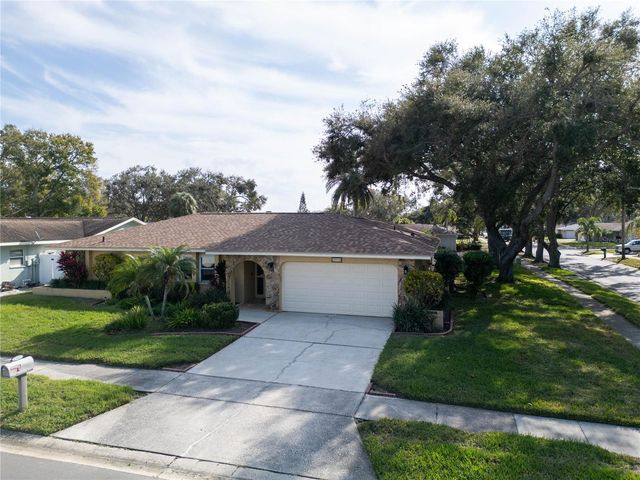 12156 98TH AVENUE, Seminole, FL 33772