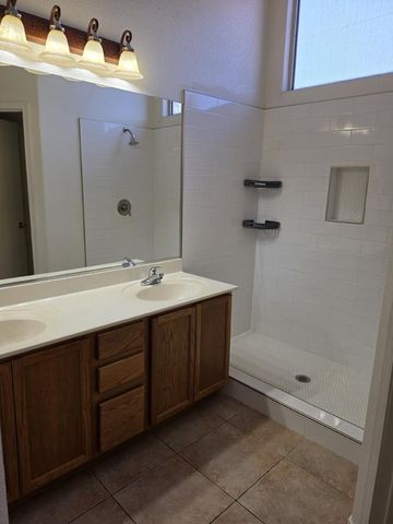 3911 E Heather Court, Gilbert, AZ 85234