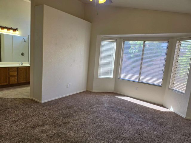 3911 E Heather Court, Gilbert, AZ 85234