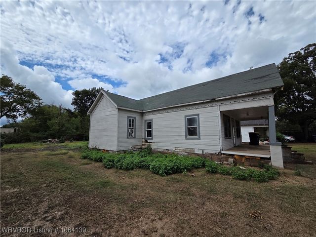 23 Church Street, Charleston, AR 72933