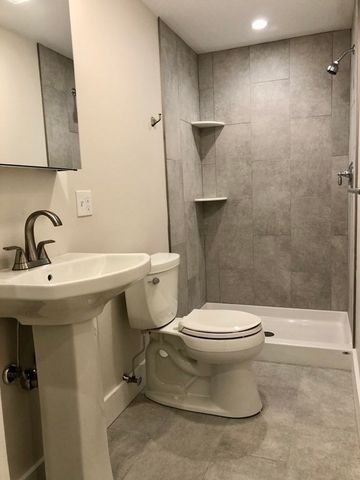 85 Pine Street 1, Waltham, MA 02453