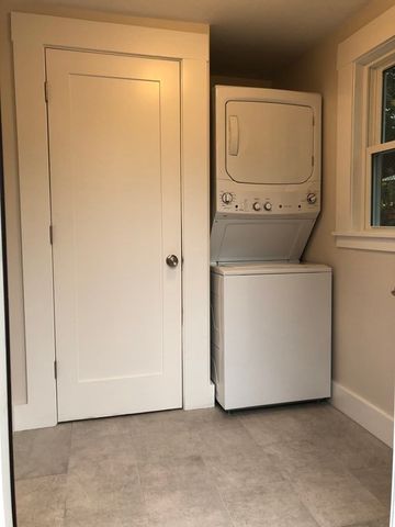 85 Pine Street 1, Waltham, MA 02453