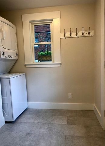 85 Pine Street 1, Waltham, MA 02453