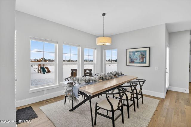 1021 Brampton Park Road, Perrysburg, OH 43551