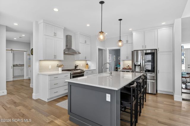 1021 Brampton Park Road, Perrysburg, OH 43551