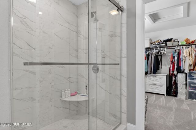 1021 Brampton Park Road, Perrysburg, OH 43551