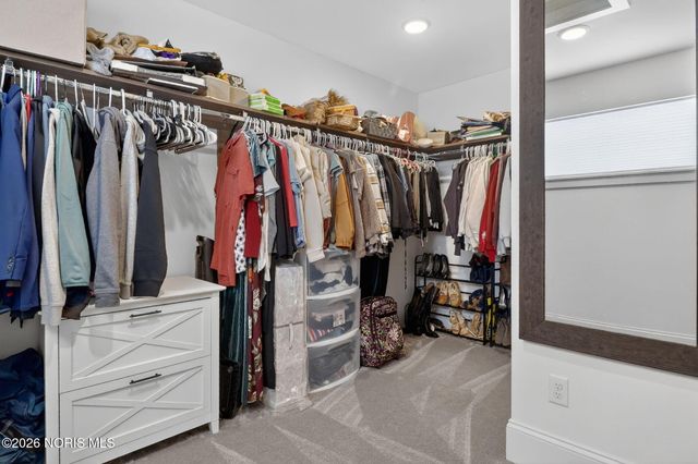 1021 Brampton Park Road, Perrysburg, OH 43551