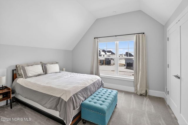 1021 Brampton Park Road, Perrysburg, OH 43551