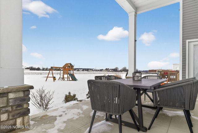 1021 Brampton Park Road, Perrysburg, OH 43551