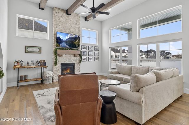 1021 Brampton Park Road, Perrysburg, OH 43551