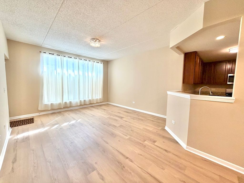 855 E 22nd Street 111, Lombard, IL 60148 — photo 5