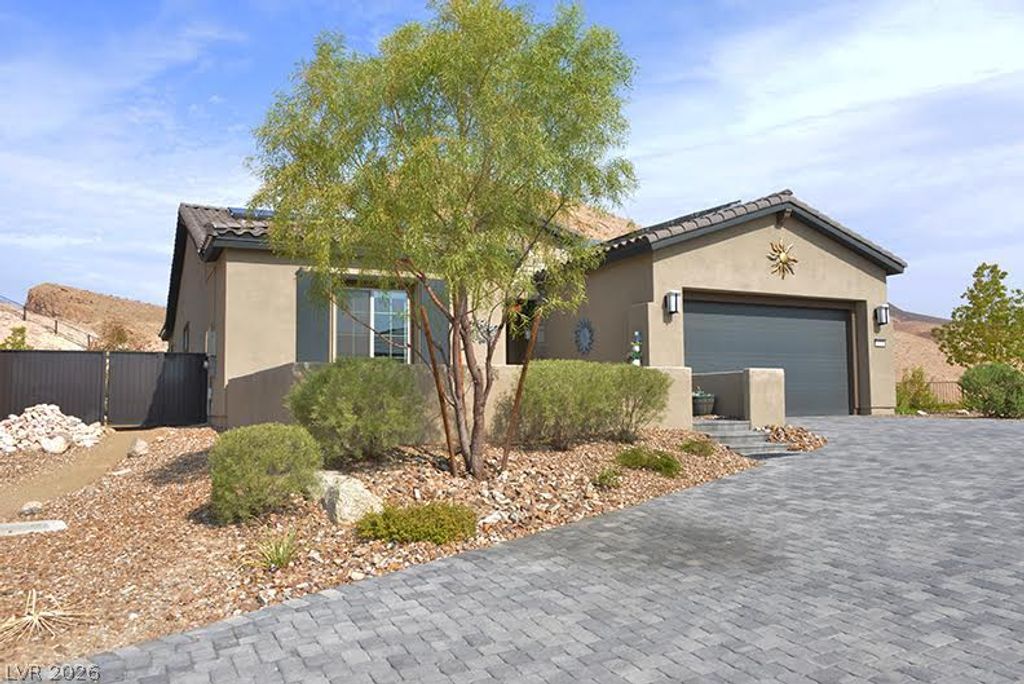174 Crimson Cactus Avenue, Henderson, NV 89011 — photo 3