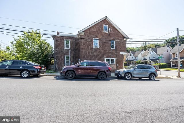 401 MAPLE AVE, Coatesville, PA 19320