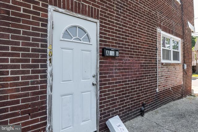 401 MAPLE AVE, Coatesville, PA 19320
