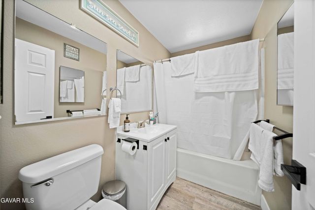 5158 W Ave L, Lancaster, CA 93536