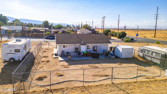5158 W Ave L, Lancaster, CA 93536