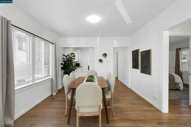 2596 Macarthur Blvd, Oakland, CA 94602