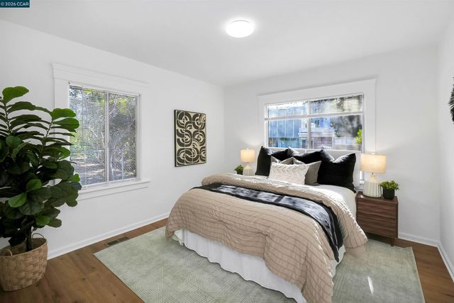 2596 Macarthur Blvd, Oakland, CA 94602