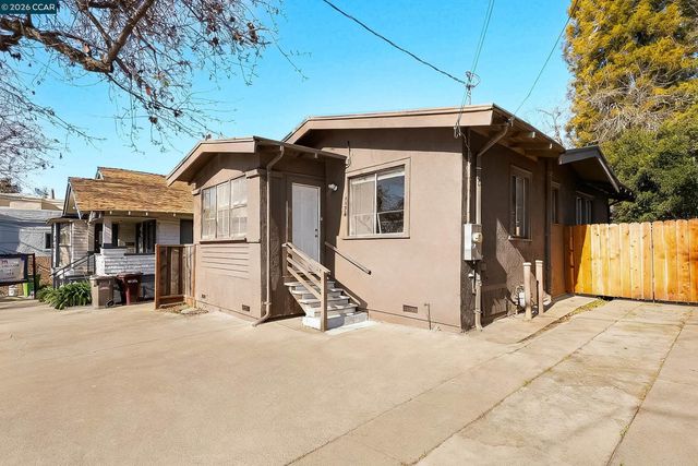 2596 Macarthur Blvd, Oakland, CA 94602