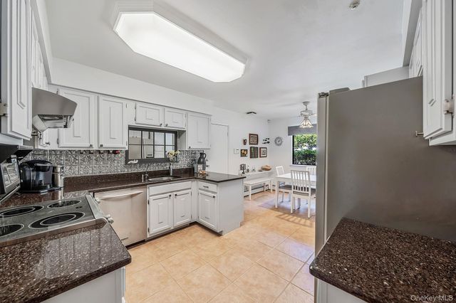 96 Fulton Boulevard, Commack, NY 11725