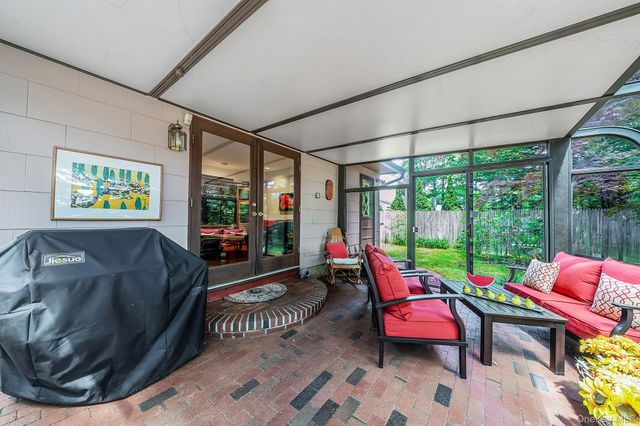 96 Fulton Boulevard, Commack, NY 11725