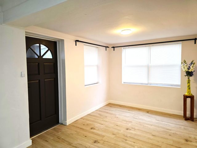 1818 10th Avenue, Vero Beach, FL 32960