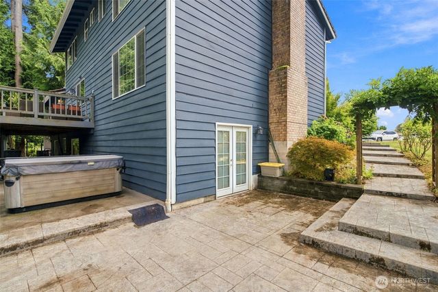 17102 146TH Avenue SE, Renton, WA 98058