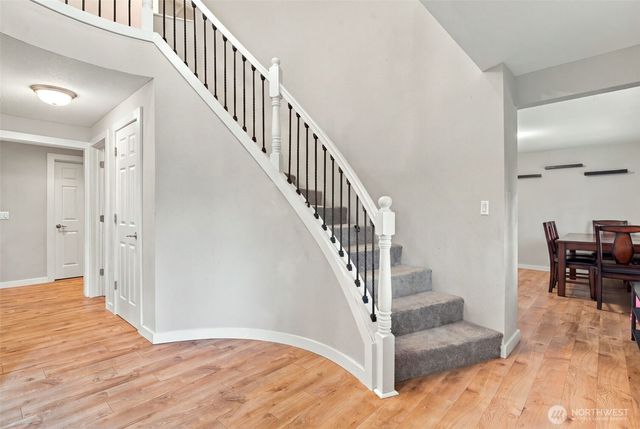 17102 146TH Avenue SE, Renton, WA 98058
