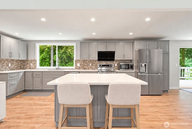 17102 146TH Avenue SE, Renton, WA 98058