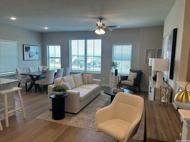 7166 Magnolia Crk Unit 101, San Antonio, TX 78252
