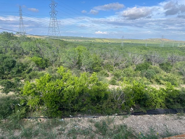 7166 Magnolia Crk Unit 101, San Antonio, TX 78252
