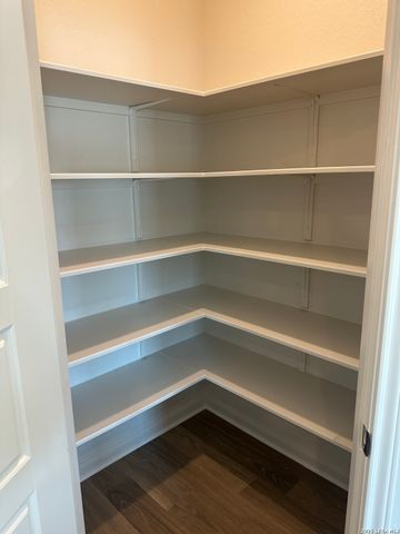 7166 Magnolia Crk Unit 101, San Antonio, TX 78252