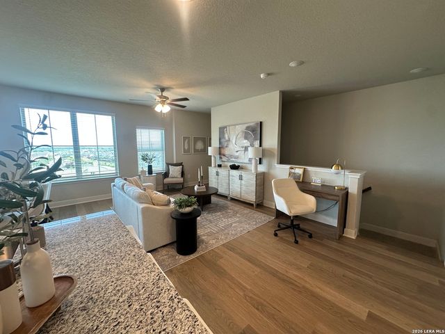 7166 Magnolia Crk Unit 101, San Antonio, TX 78252