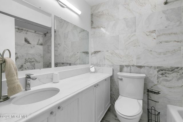 438 Highway 35 4203, Mantoloking, NJ 08738