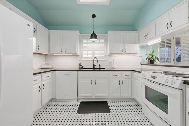1514 Bennett Street, Bryan, TX 77802