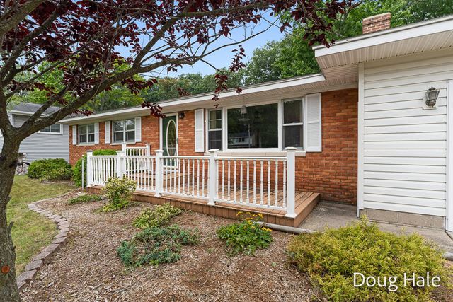 1674 Bonneville Drive, Norton Shores City, MI 49441