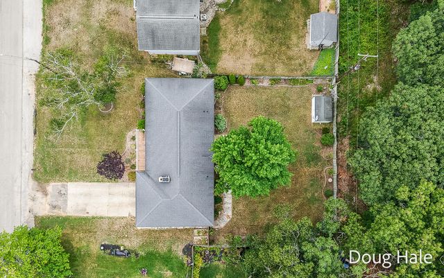 1674 Bonneville Drive, Norton Shores City, MI 49441