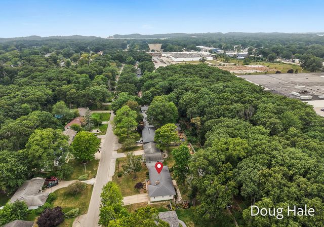 1674 Bonneville Drive, Norton Shores City, MI 49441