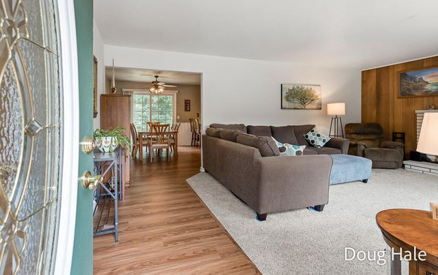 1674 Bonneville Drive, Norton Shores City, MI 49441