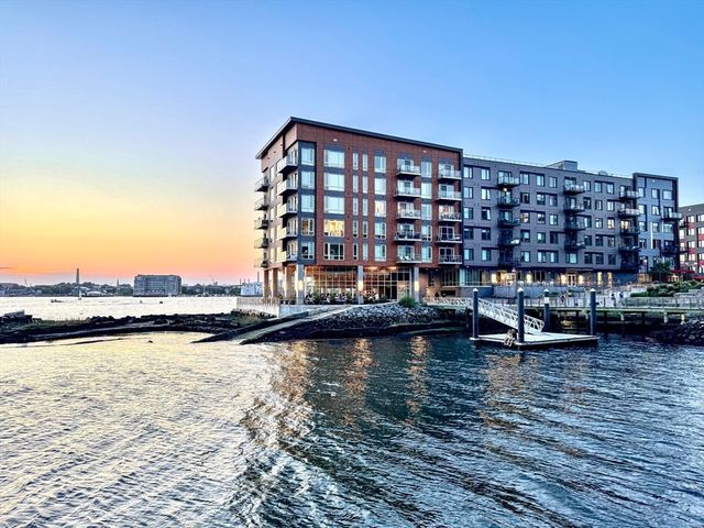 65 Lewis St 511, Boston, MA 02128