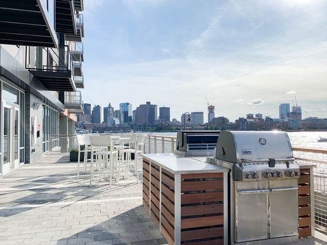 65 Lewis St 511, Boston, MA 02128