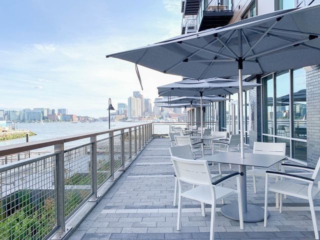 65 Lewis St 511, Boston, MA 02128