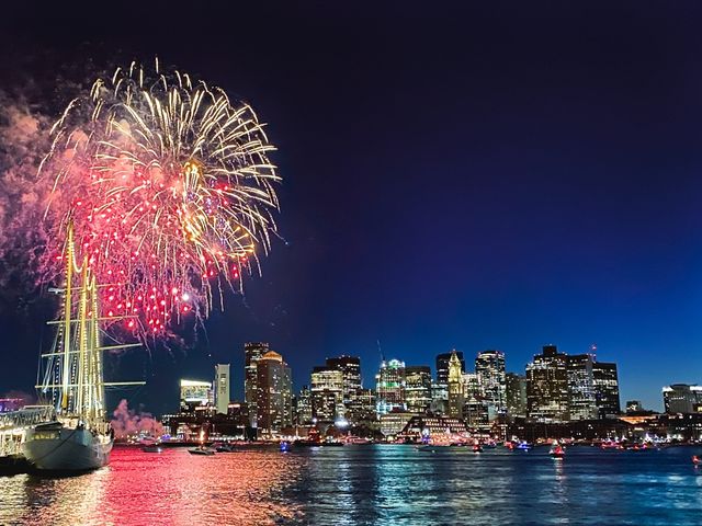 65 Lewis St 511, Boston, MA 02128