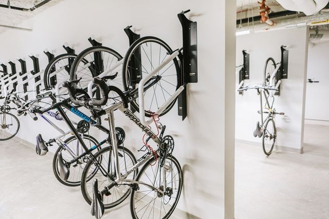 65 Lewis St 511, Boston, MA 02128