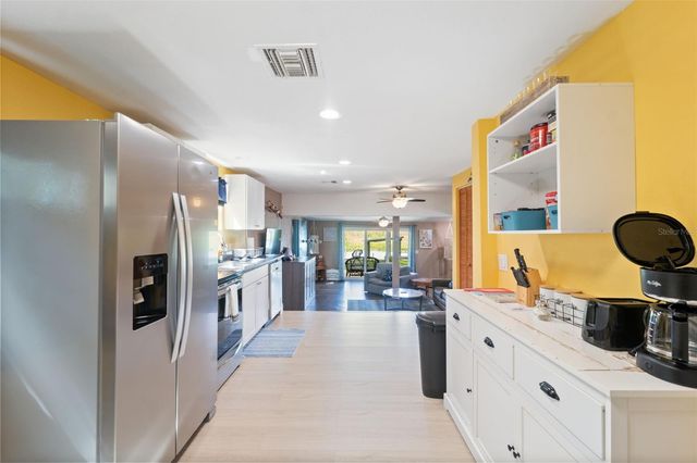 7965 W RIVERBEND ROAD, Crystal River, FL 34428