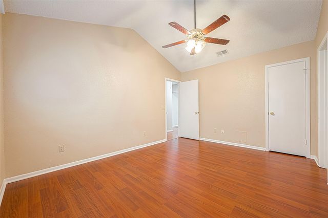 3231 E Heatherock Circle, Sugar Land, TX 77479
