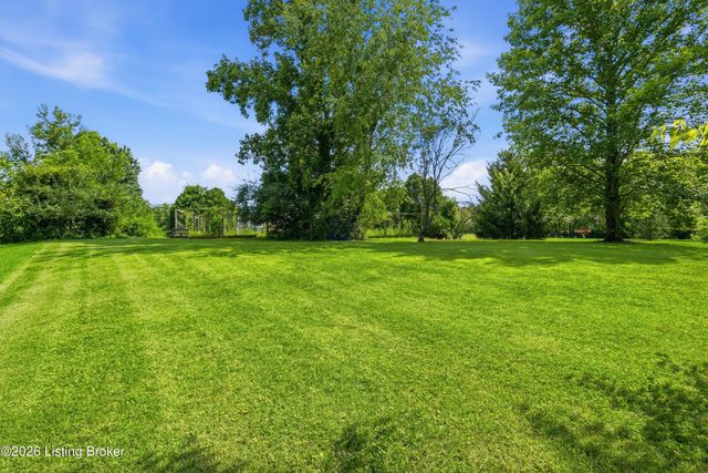 7304 Willow Gate Ct, Prospect, KY 40059