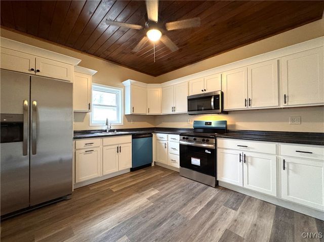 302 West German Street, Herkimer, NY 13350