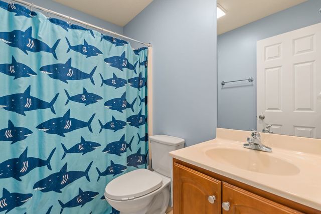 14 Hidden Valley Circle, Davenport, IA 52804