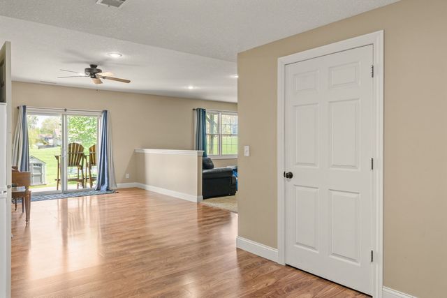 14 Hidden Valley Circle, Davenport, IA 52804